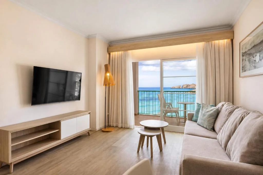 Apartamento con vistas al mar — VIVA Cala Mesquida Resort & Spa