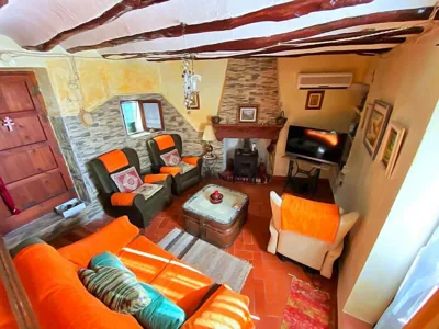 Vivienda de estilo rústico con piscina LA GRANÁ — foto 6