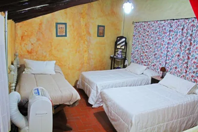 Vivienda de estilo rústico con piscina LA GRANÁ — foto 8