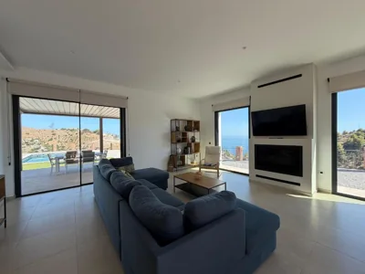 Vivienda en Granada, Cortijo Balcón Cotobro, Almuñécar, Casa con piscina y vistas increíbles — Foto 8