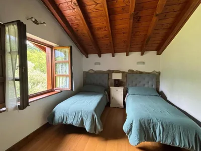 Vivienda turistica jardín con encanto y piscina — foto 8