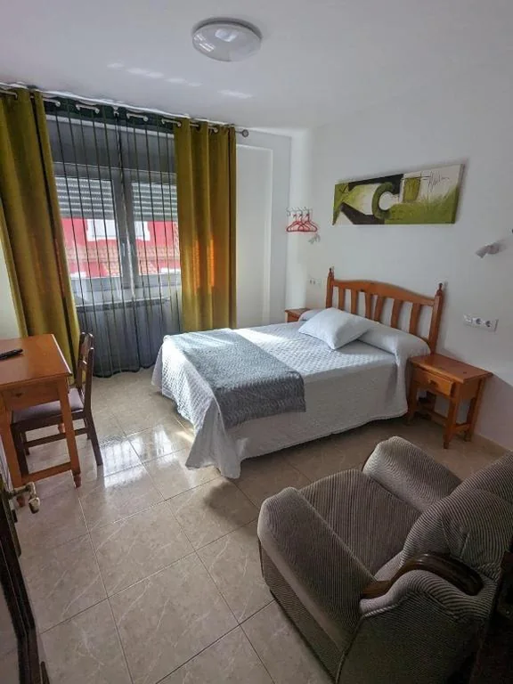 双人间（带私人浴室） — Vivienda Turística Vacacional MariCarmen