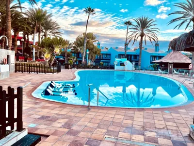 VIVIENDA ÚNICA EN PRIMERA LÍNEA DE PLAYA — foto 4