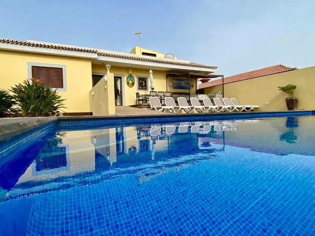 Villa — Vivienda Vacacional TINIZARA