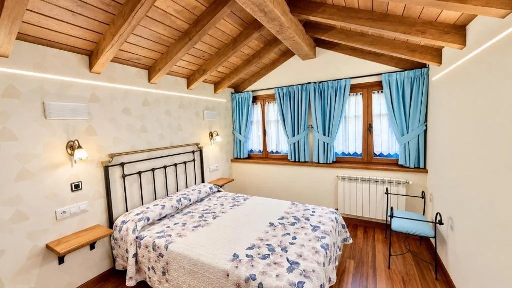Casa com 3 quartos (6 adultos) — Viviendas Rurales El Cantón