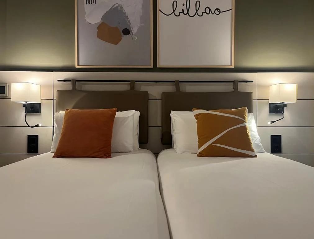スタンダードツインルーム – シングルベッド2台 — voco Bilbao - City by IHG