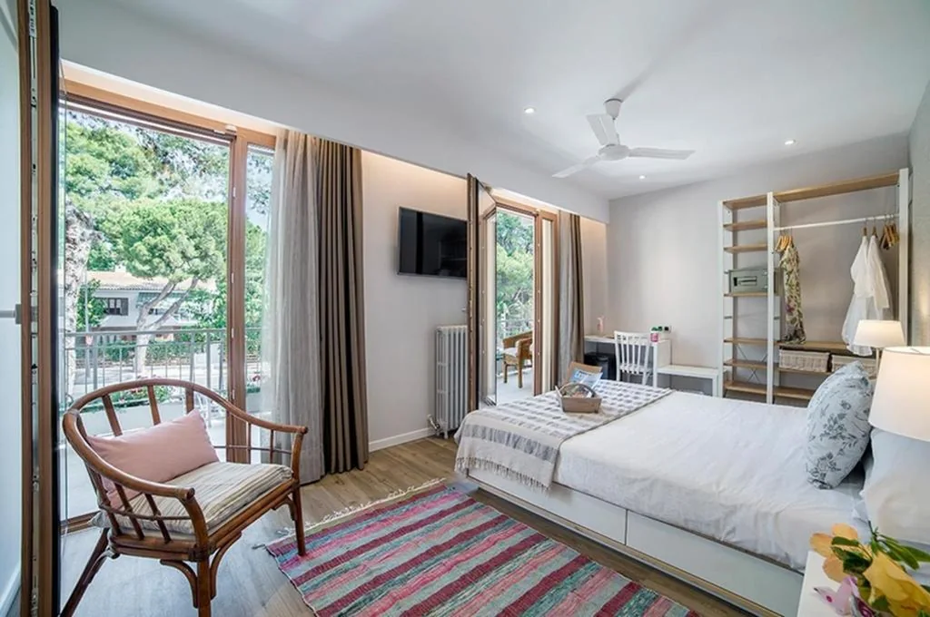 Double Room with Mountain View - 1 or 2 Beds — Voramar