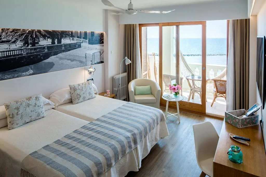 Double Room with Sea View - 1 or 2 Beds — Voramar