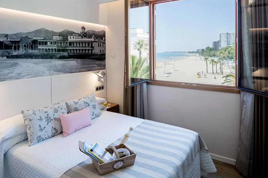 Single Room — Voramar