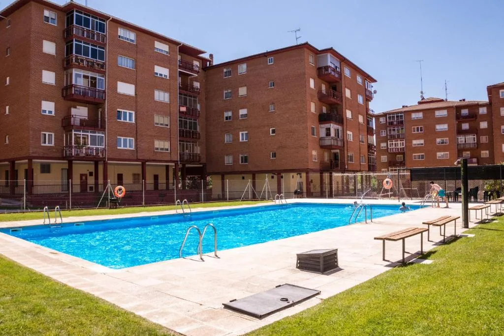 Appartement met 4 slaapkamers — VUT Casa Trujillano