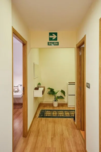 Vut Salvador Santiago — foto 11