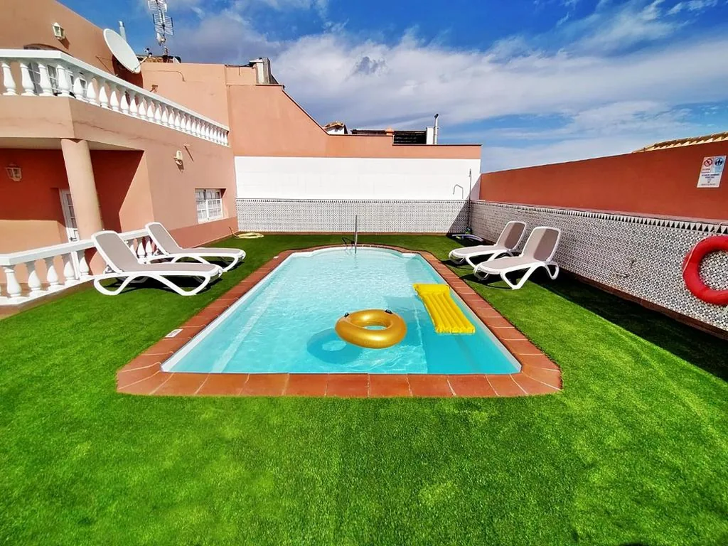 Villa con 3 camere da letto — Vv ORAMAS