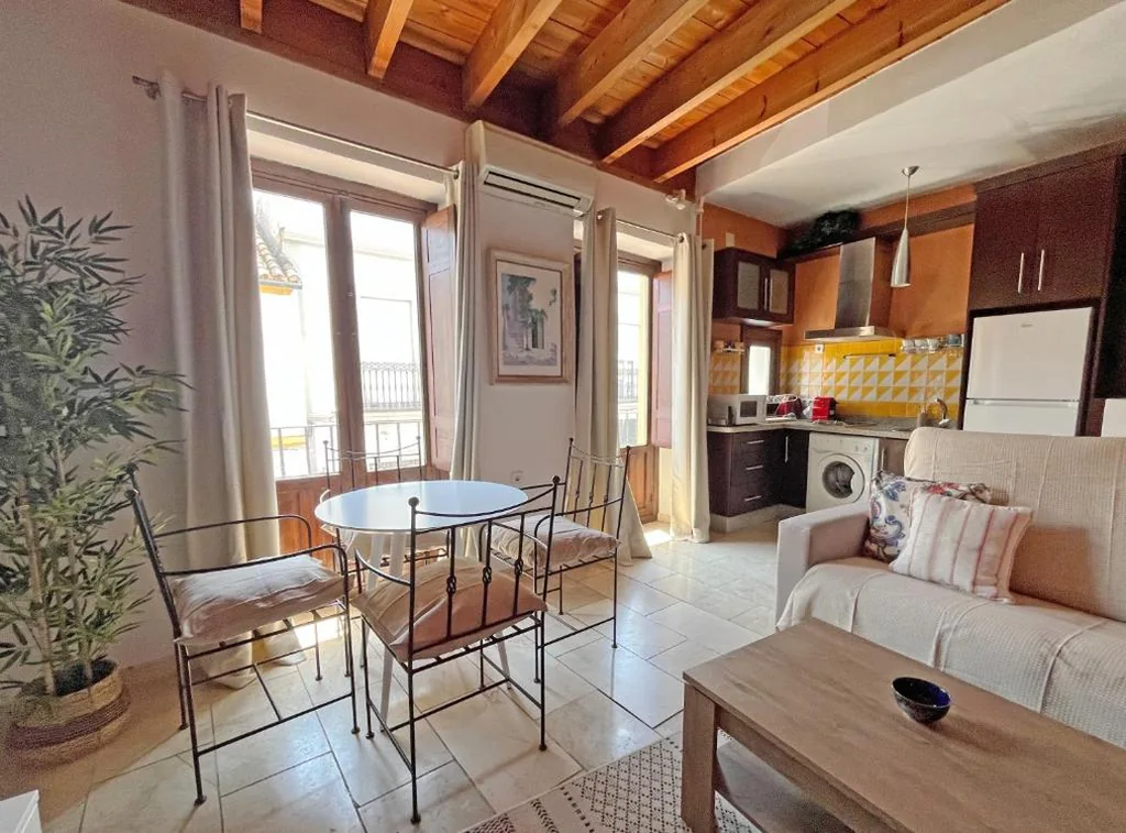 Casa con 1 dormitorio — Wallada Lucano