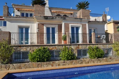 Welcome Inn Nerja guest house Luxury Bed & Breakfast — foto 2