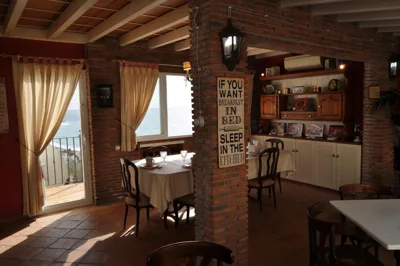 Welcome Inn Nerja guest house Luxury Bed & Breakfast — foto 6