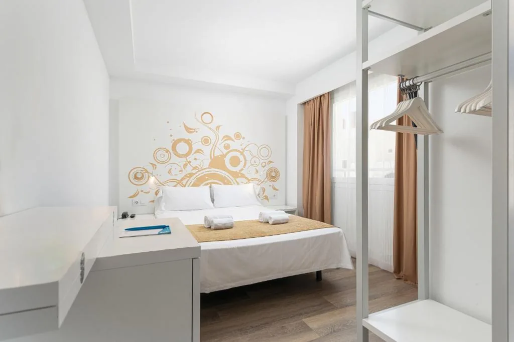 Standard-Doppelzimmer — Welikehotel Triton Beach
