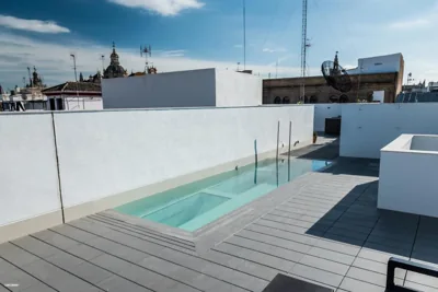 Welldone Quality - Crystal pool — Foto 4