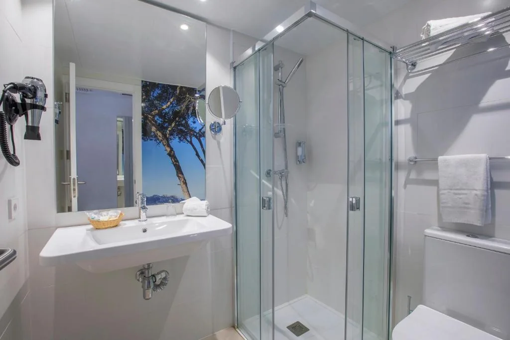 Studio mit Balkon (2 Erwachsene + 1 Kind) — whala!beach