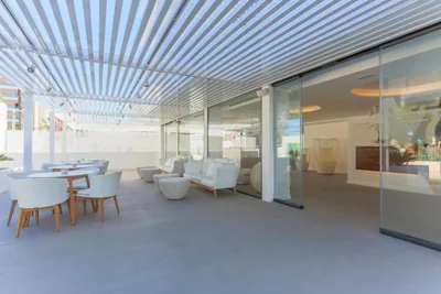 White Apartments - Adults Only — photo 11