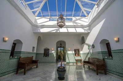 White House Tarifa — foto 3