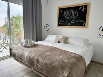 White Village Boutique, Benalmádena - Self Check-in — foto 11