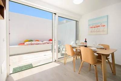 White Volcano - Pool and Gym in Sport Center Fariones included By Lanzarote Vacation Homes — foto 2