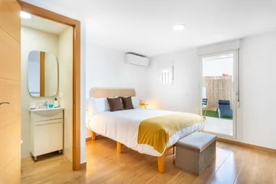 WintowinRentals Huelin Houses con Terraza Chill Out — photo 2