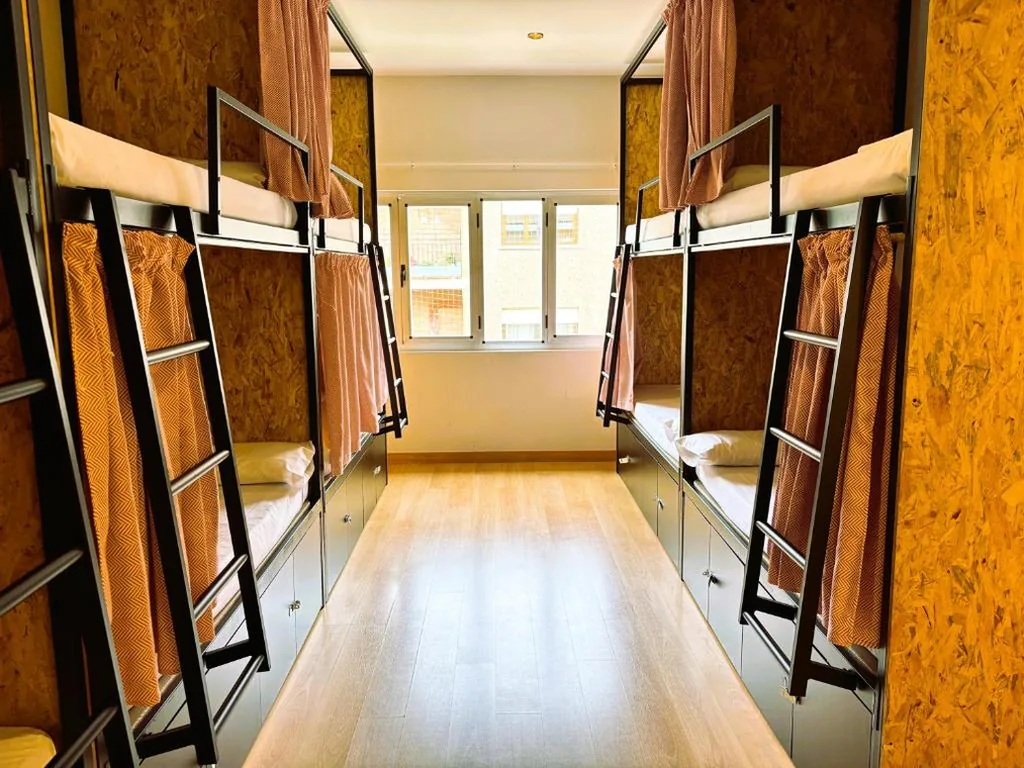 Beliche em dormitório partilhado - Apenas mulheres — Wonder Hostel