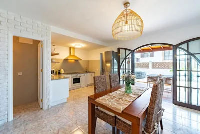 Wonderful holiday home with seaview and jacuzzi — foto 4