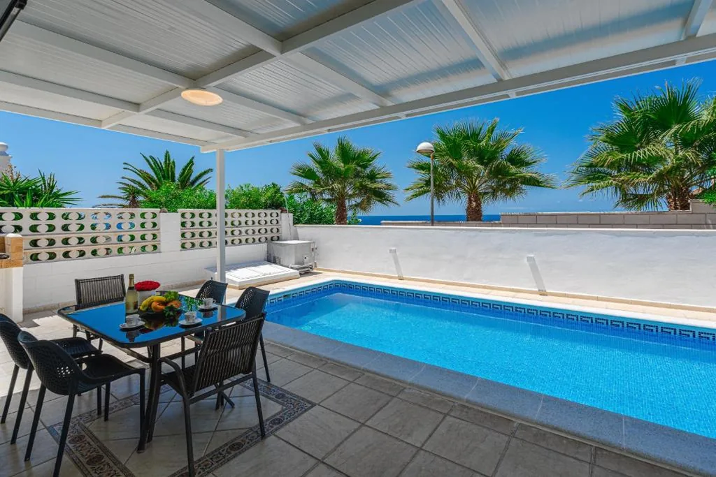 Villa de 3 dormitorios — Wonderful villa in Sueño Azul with private pool