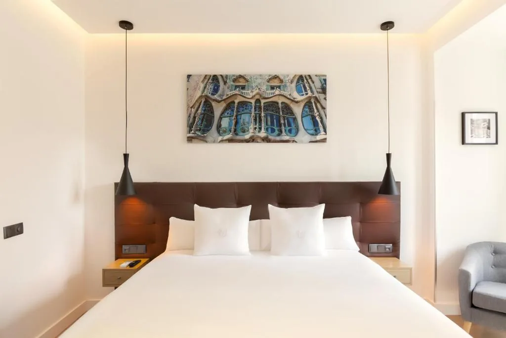 带阳台的 Junior Suite — Woohoo Rooms Boutique Gran Vía
