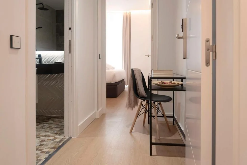 Junior Suite mit Balkon — Woohoo Rooms Boutique Luna