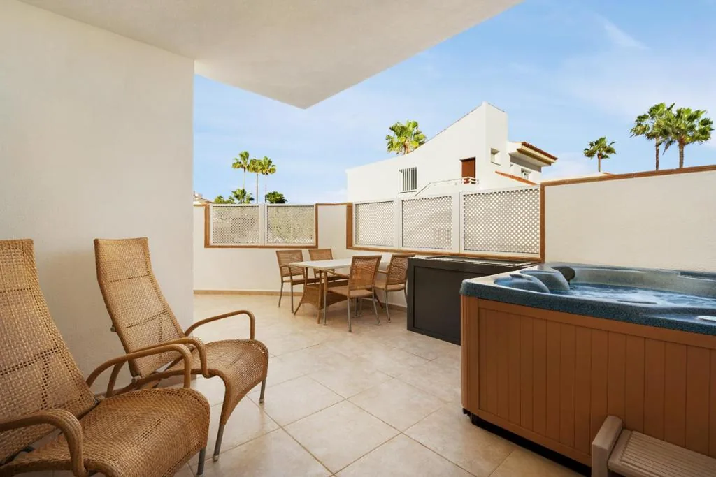Apartment mit 1 Schlafzimmer und Whirlpool — Wyndham Residences Golf del Sur