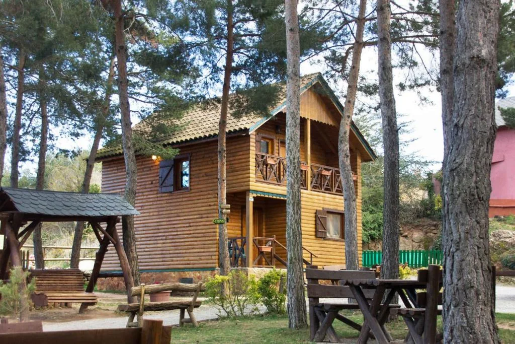 Three-Bedroom House — Xalet De Prades