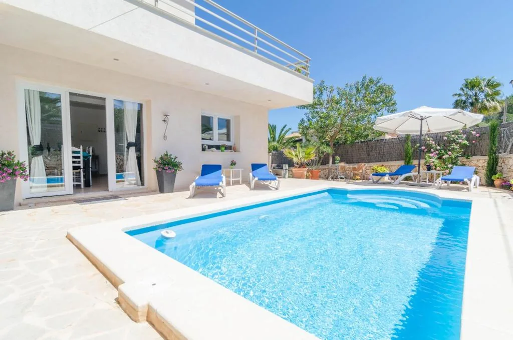 Villa — Xalet S'Escaleta