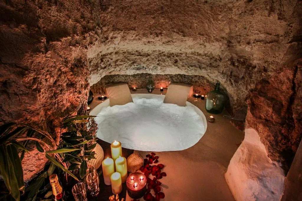 Suite Deluxe com banheira de hidromassagem — XUQ Hotels Lomas de Ruvira