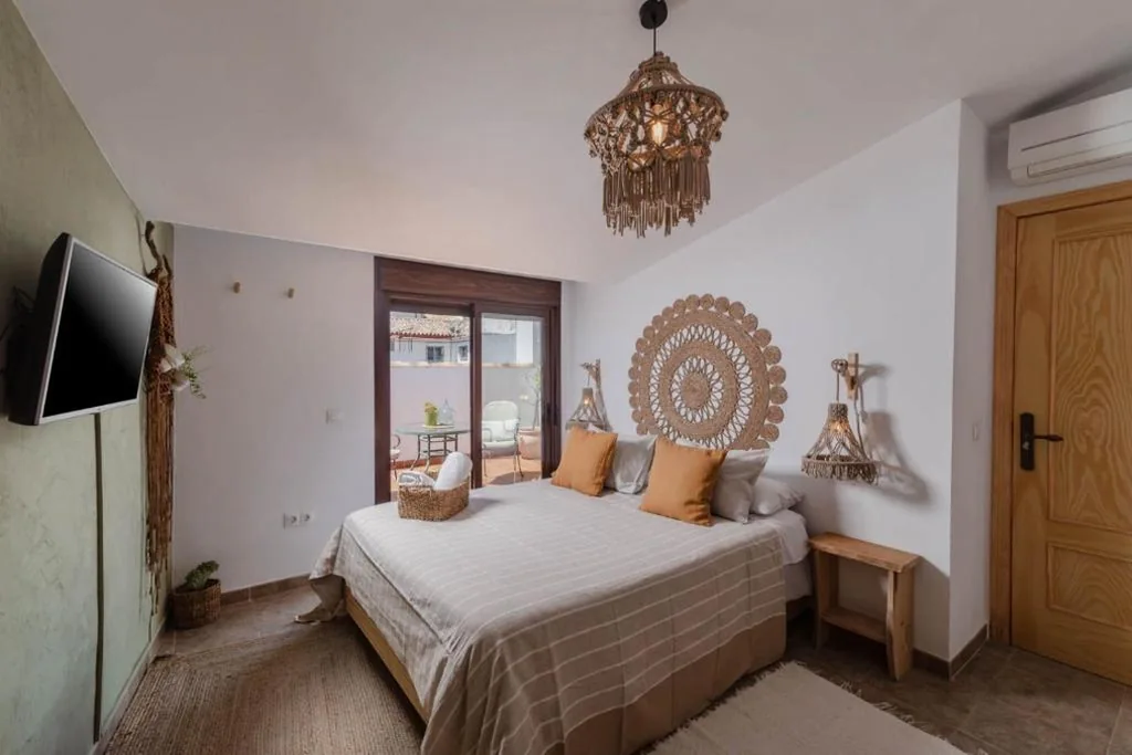 带露台双人间 — Yanes Bed And Breakfast Ronda