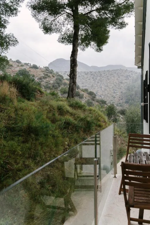 Tweepersoonskamer met uitzicht op de bergen — YOUNG Hotels Denia