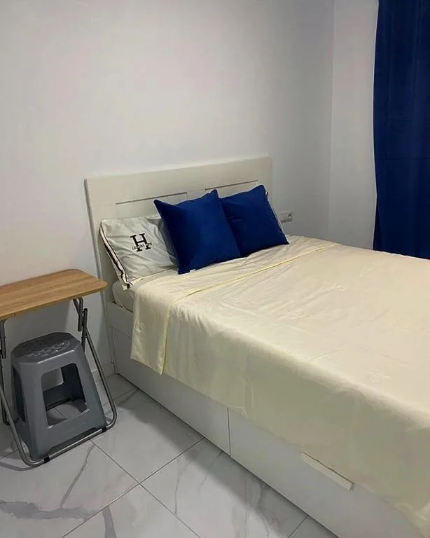 Doppelzimmer mit eigenem Bad — Your Perfectt place