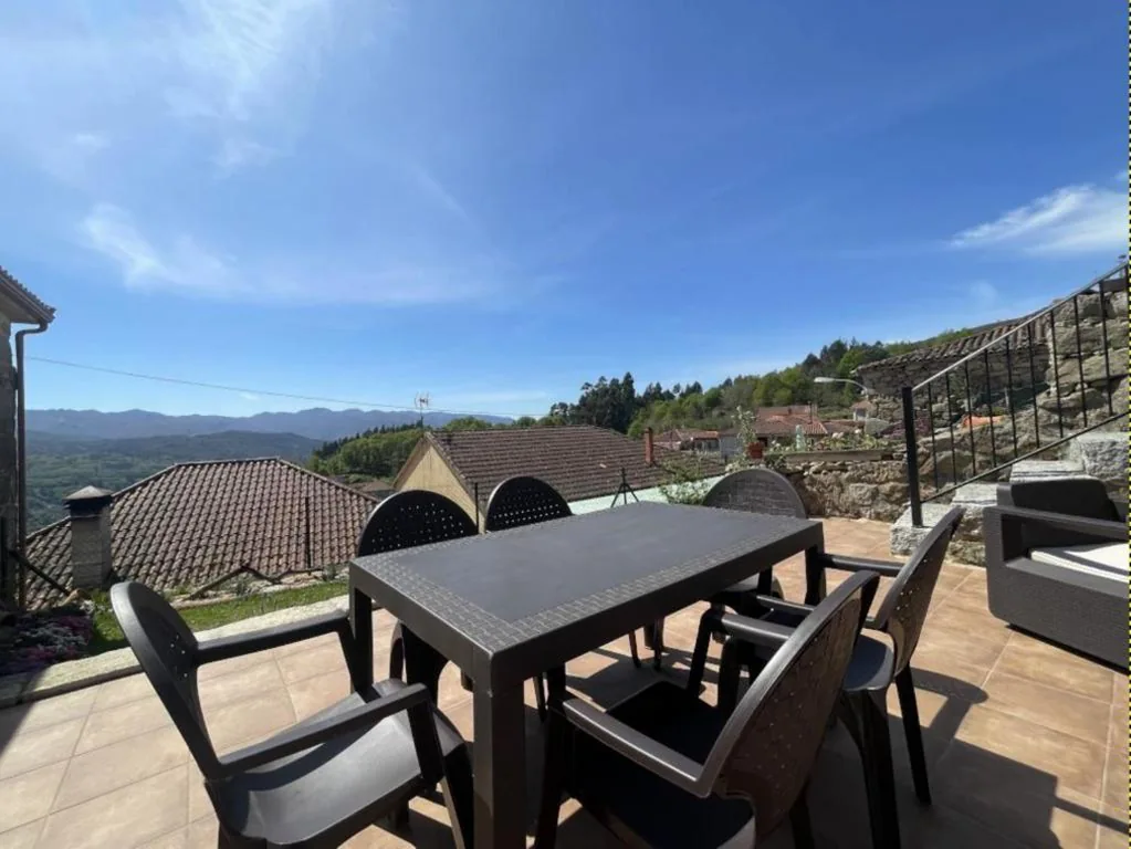 Haus mit 4 Schlafzimmern — YourHouse A Casa Da Corona casa rural