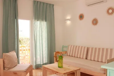 Yucas Homes — Foto 5
