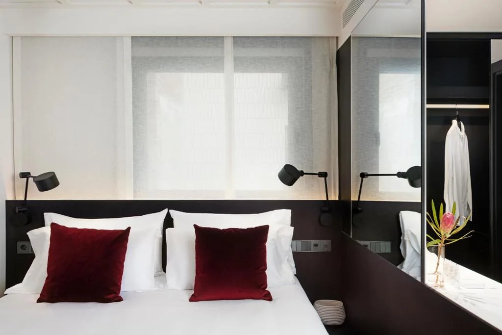 Familienzimmer — Yurbban Ramblas Boutique Hotel