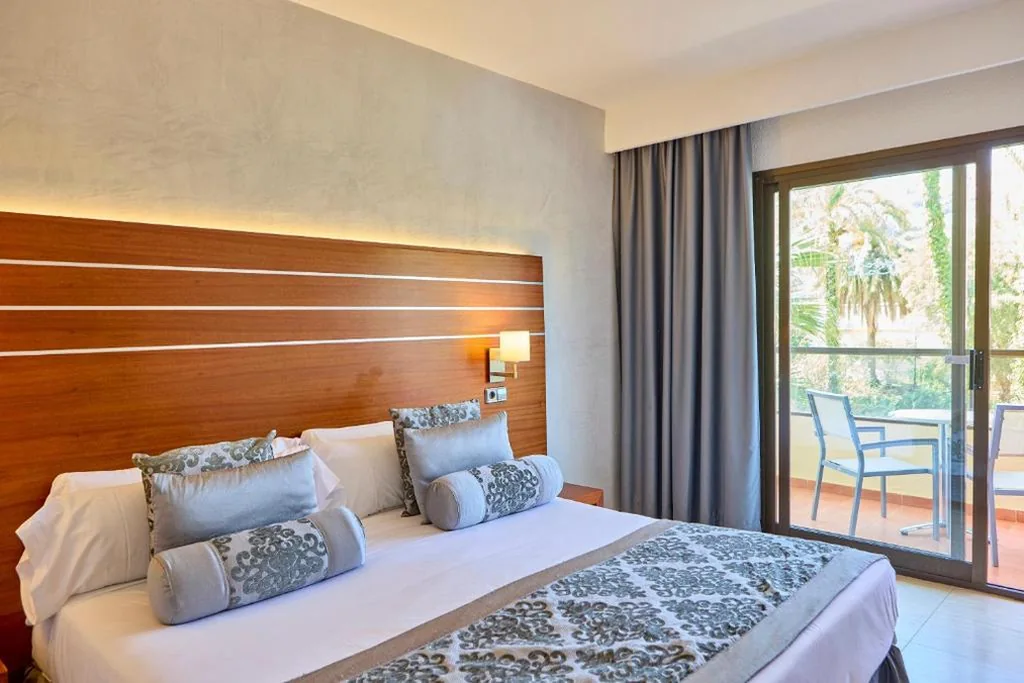 Quarto Duplo (1 adulto) — Zafiro Rey Don Jaime