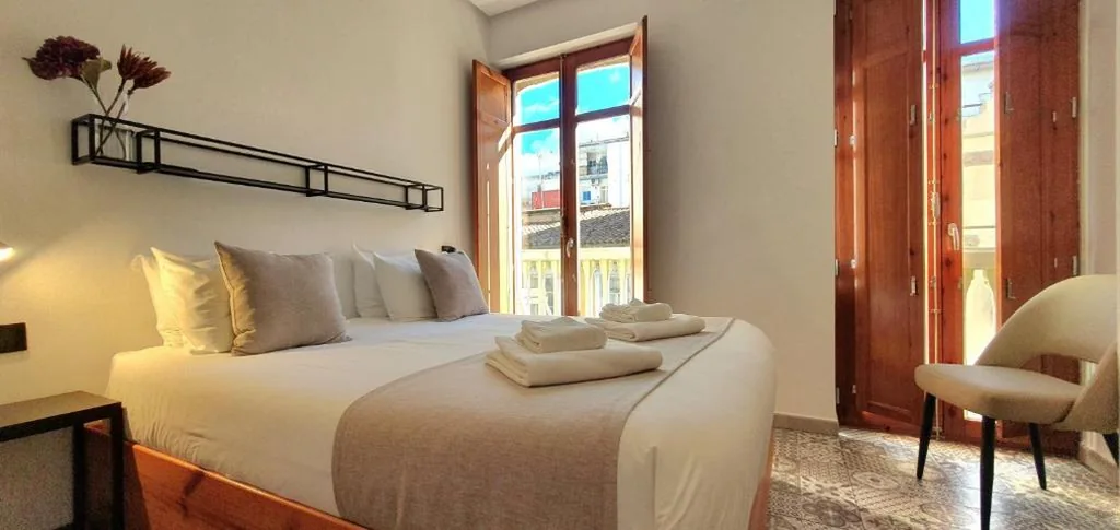 Doppelzimmer mit Balkon — Zalamera BnB