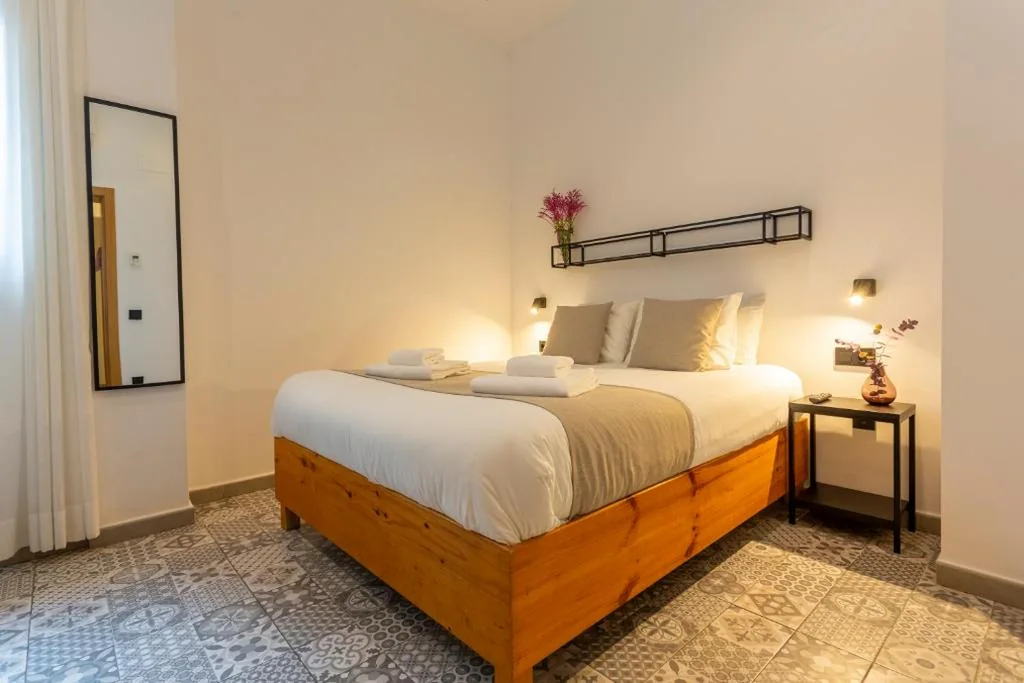 Doppelzimmer mit externem eigenem Bad — Zalamera BnB
