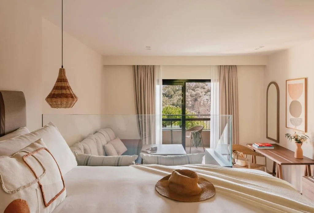 Suite Júnior ZEL com vista para o jardim — Zel Costa Brava