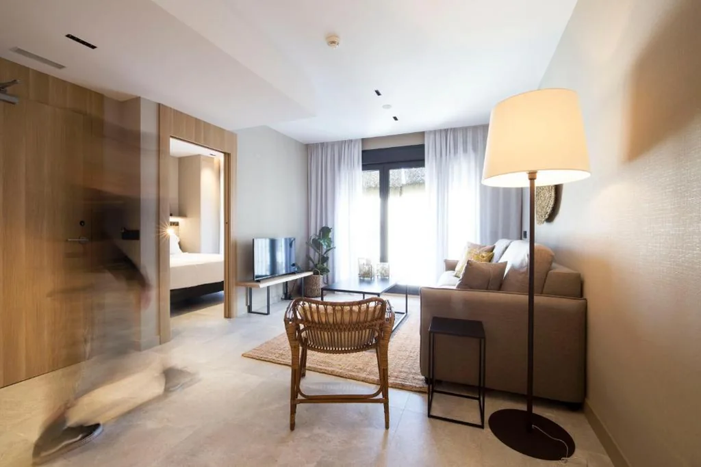 Apartment mit 2 Schlafzimmern — Zenit Sevilla