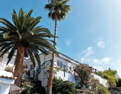 ZenRepublic, your private villa with outdoor jacuzzi & pool with stunning ocean views — photo 7