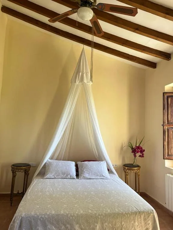 Habitación Doble con balcón — ZINC