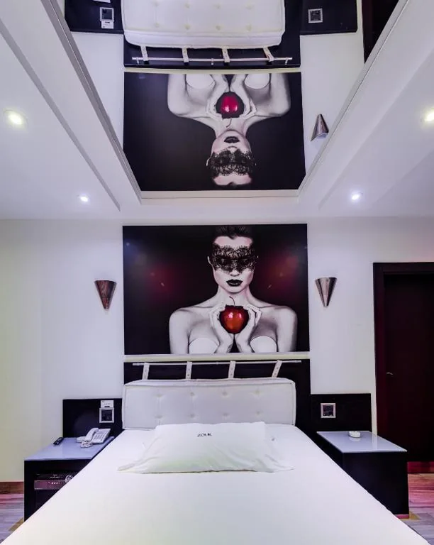 Suite — Zouk Hotel